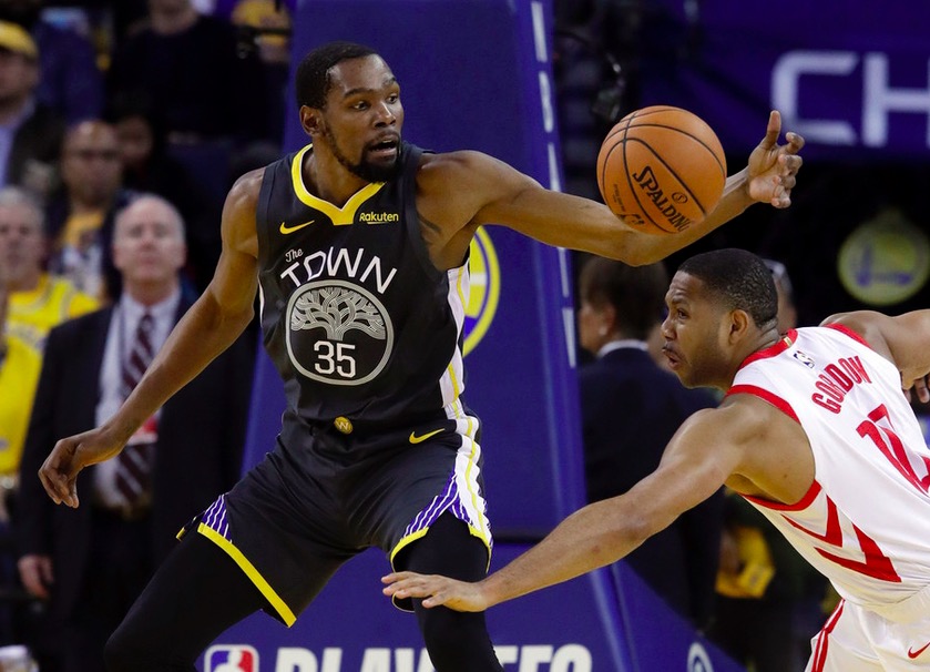 包含休斯敦火箭国际比赛日再遭质疑，志在中超名次提升，悬念犹存，赛程密集仍需轮换的词条