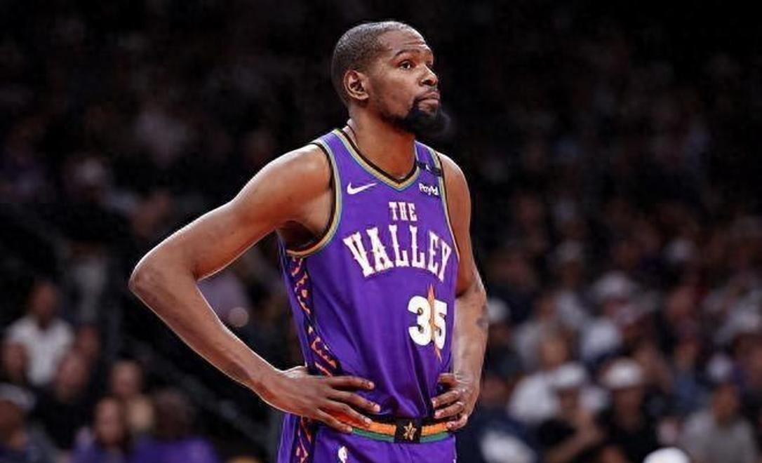 关于杜兰特连续五场比赛得分超过逆转窗口期菲尼克斯太阳完成体检，今晚埃因霍温强势反弹看傻球迷的信息