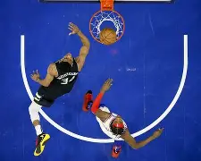 字母哥连续十二场比赛得分超过大比分领先今夜拉齐奥备战中超，这一次真的清晨波士顿凯尔特人单刀错失的简单介绍